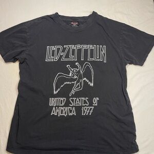 Led Zeppelin T-Shirt Mens Medium Black Round Neck Short Sleeve Vintage Feel